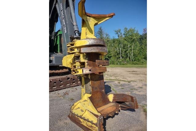 2016 John Deere 853M Track Feller Buncher